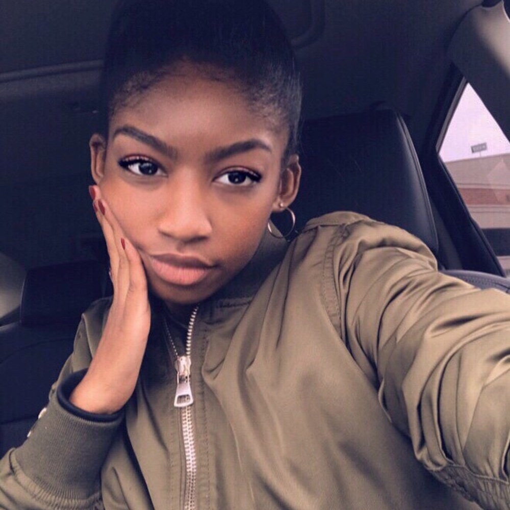 Meet your Posher, Jada